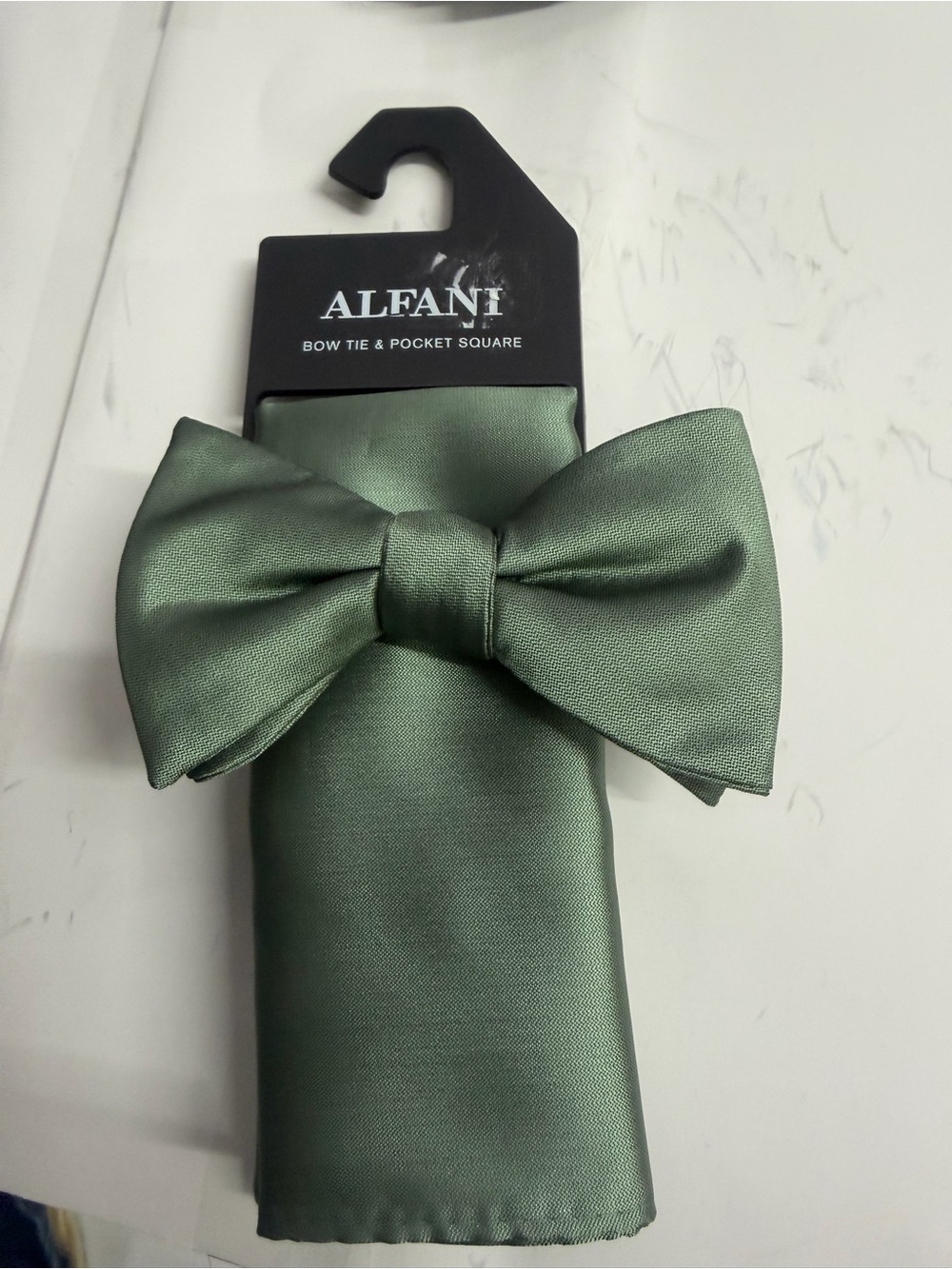 Alfani Men's Satin Bow Tie & Pocket Square Set - Sage Green